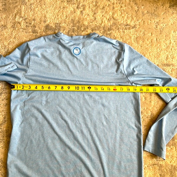 Boy’s Vineyard Vines light blue performance long sleeve T-Shirt. Size XL. - Picture 8 of 8
